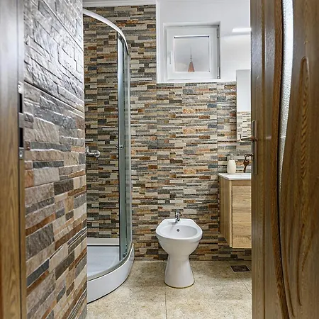 Mountain Oasis Apartment Sinaia