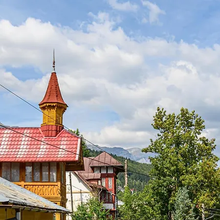 Mountain Oasis Apartment